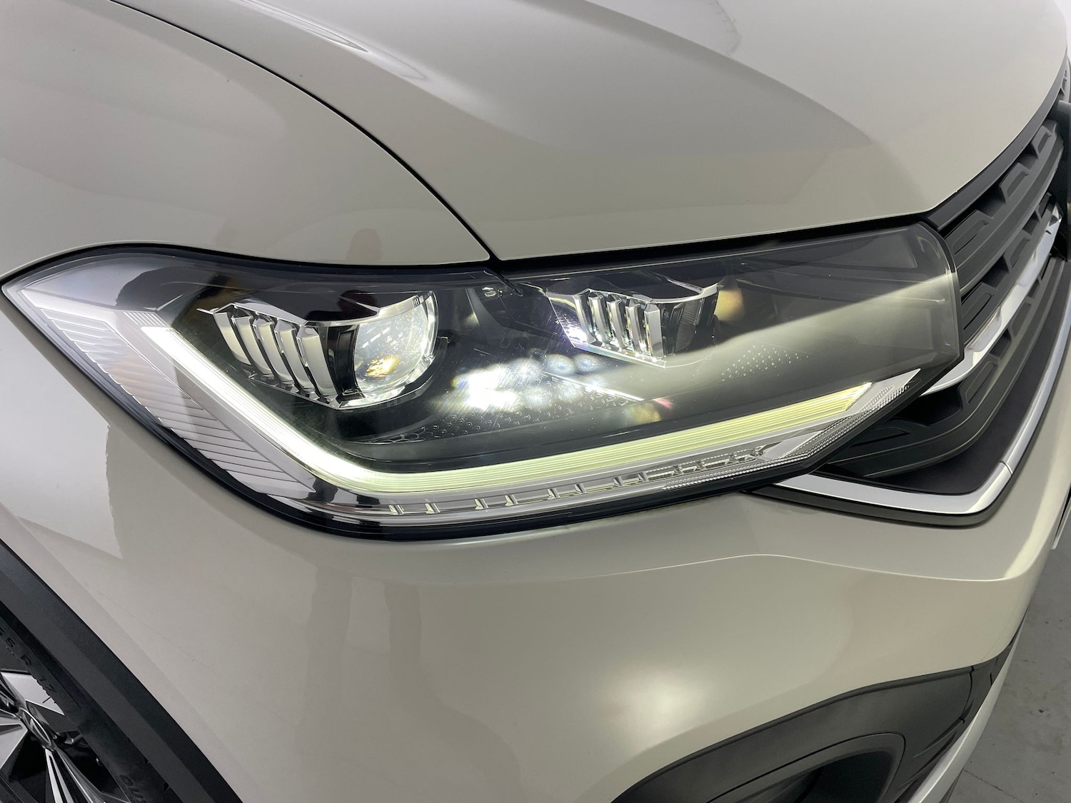 Used Volkswagen T-Cross 2021 for sale - 77354160: Photo 22