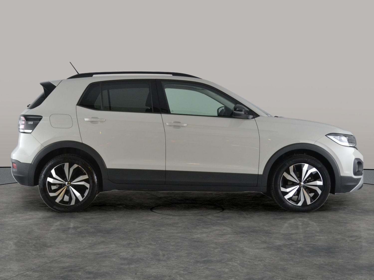 Used Volkswagen T-Cross 2021 for sale - 77354160: Photo 9