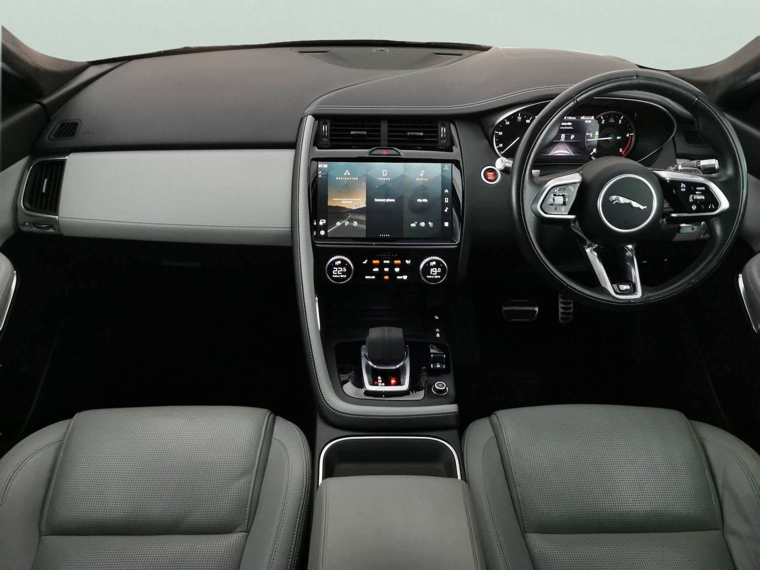 Used Jaguar E-Pace 2021 for sale - 77151820: Photo 8