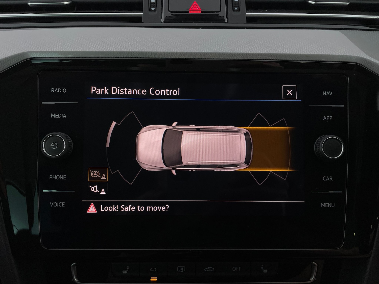 Used Volkswagen Passat 2022 for sale - 76209847: Photo 24