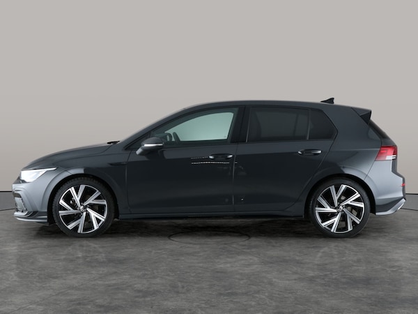 Used Volkswagen Golf 2023 for sale - 76207219: Photo 17