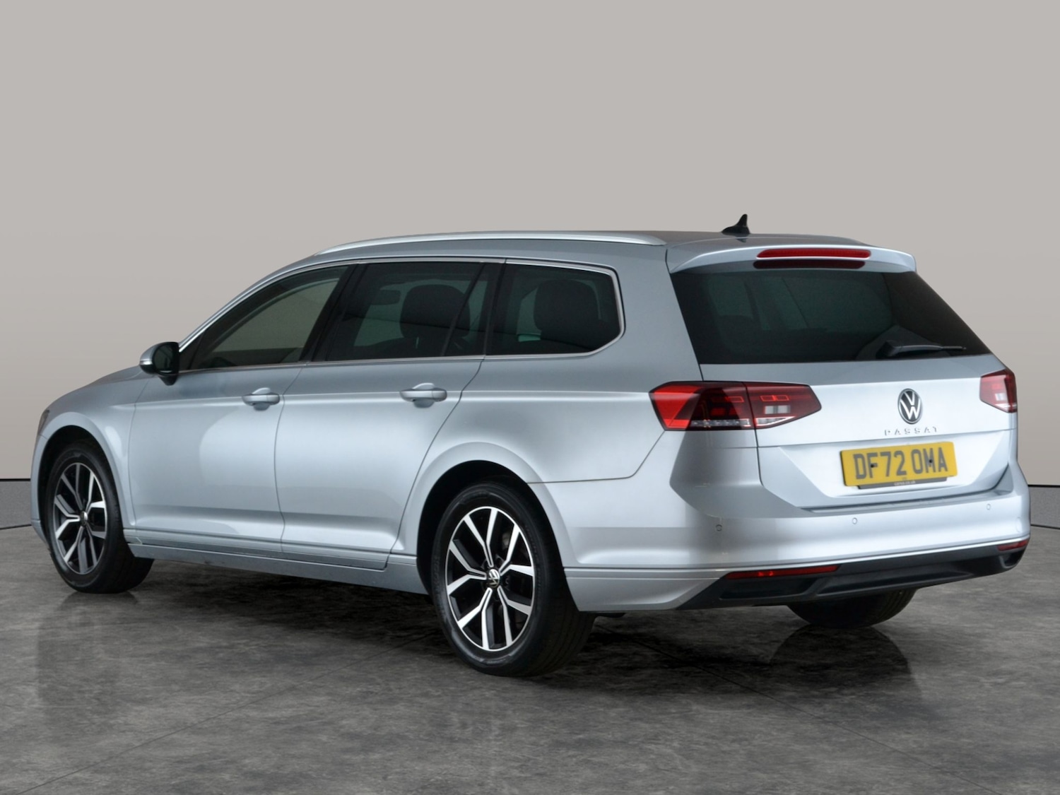 Used Volkswagen Passat 2023 for sale - 77701758: Photo 12