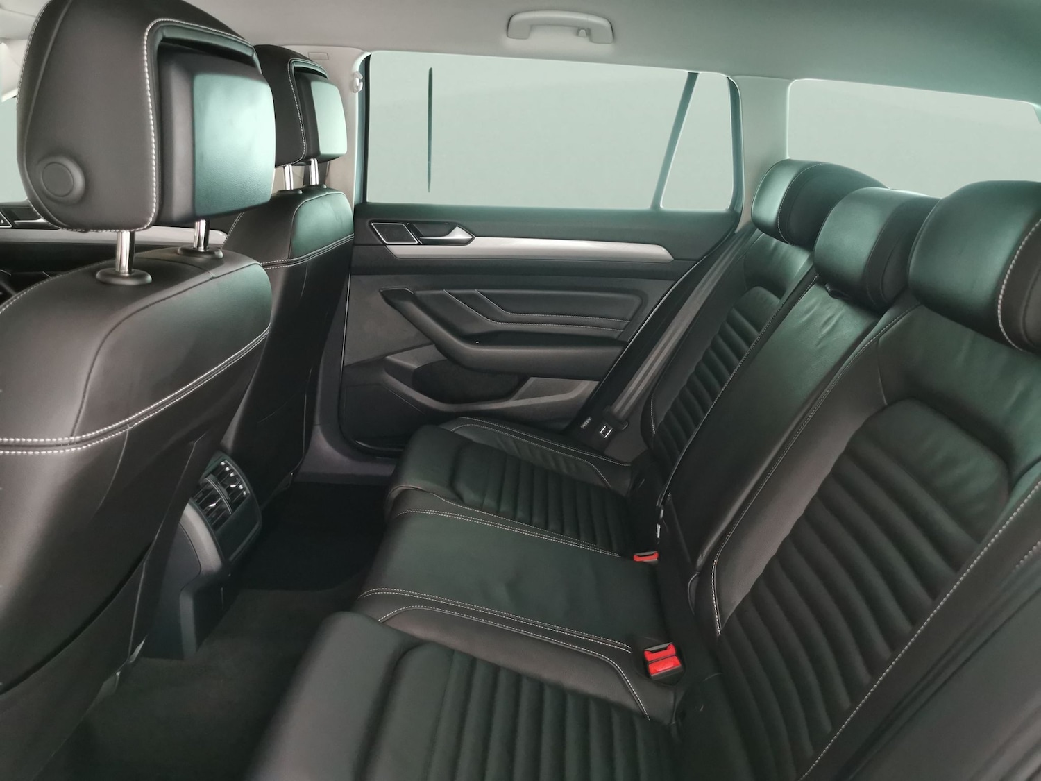 Used Volkswagen Passat 2023 for sale - 77701758: Photo 25