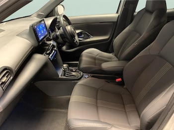 Used Toyota Yaris Cross undefined for sale - 78506394: Photo