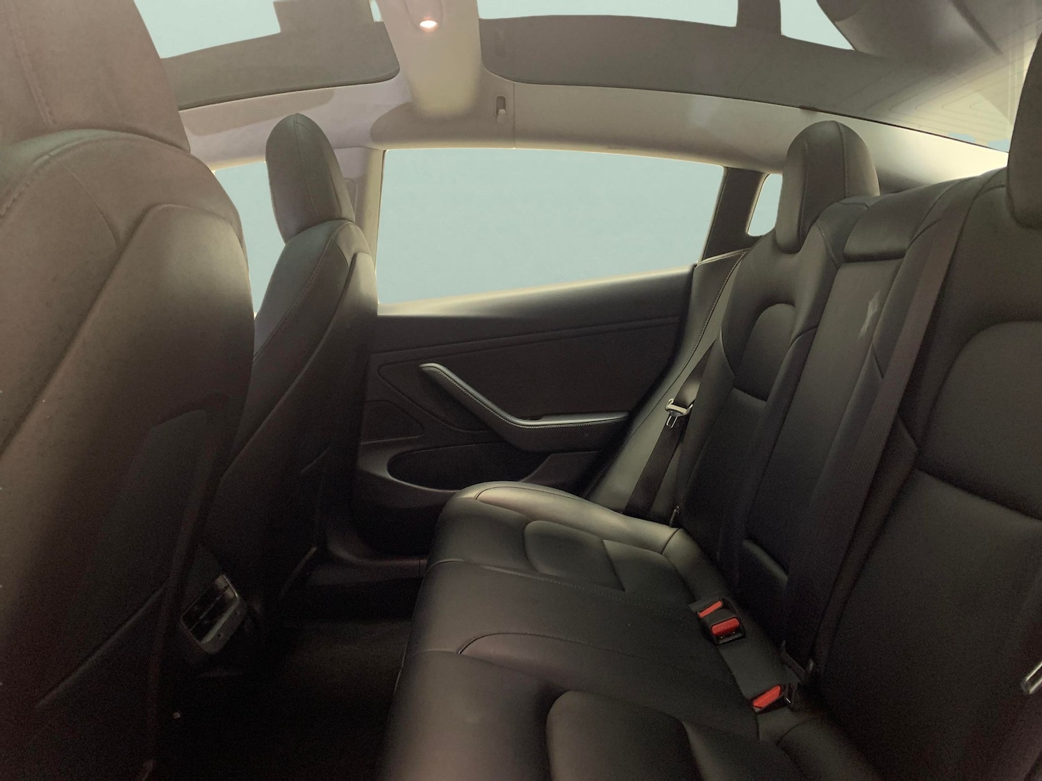 Used Tesla Model 3 2020 for sale - 77219143: Photo 24