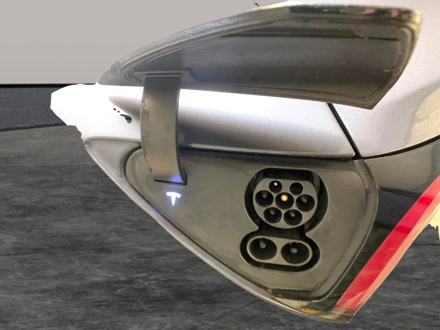 Used Tesla Model 3 2020 for sale - 77219143: Photo 29