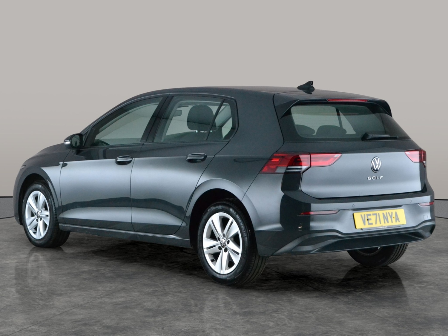 Used Volkswagen Golf 2022 for sale - 77569934: Photo 10