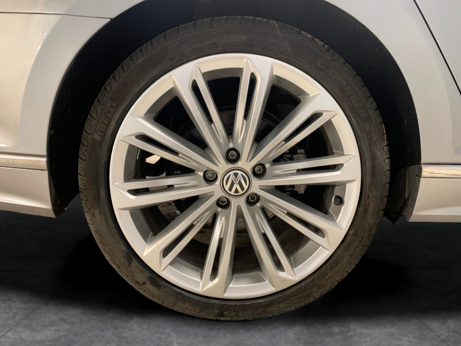 Used Volkswagen Passat 2018 for sale - 77951125: Photo 28