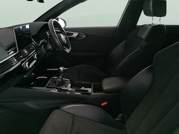 Used Audi A4 2021 for sale - 77482527: Photo