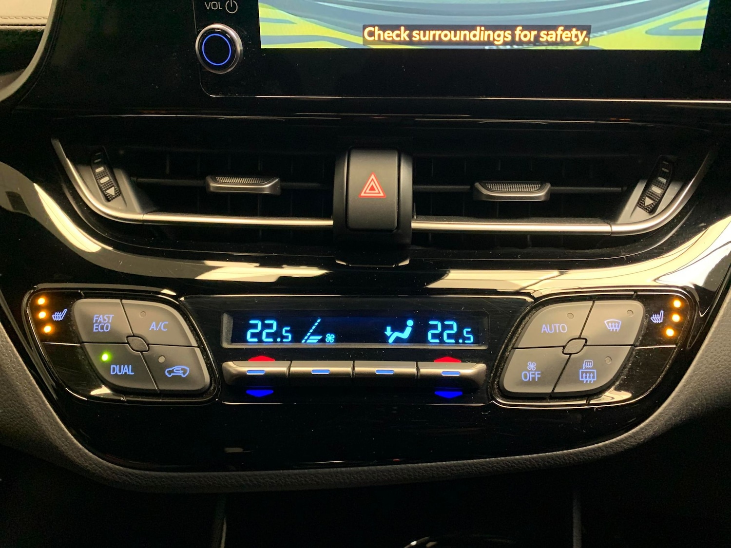 Used Toyota C-HR 2022 for sale - 76969537: Photo 17