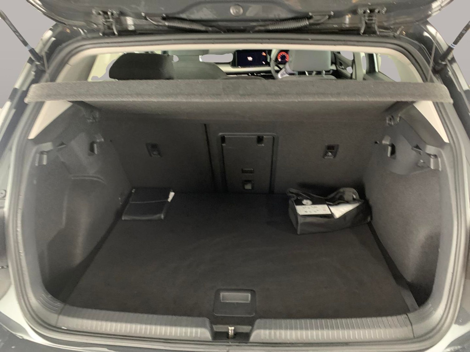 Used Volkswagen Golf 2022 for sale - 77051112: Photo 24