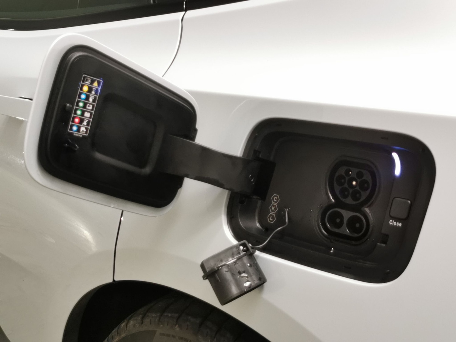 Used Polestar Polestar 4 2024 for sale - 76943093: Photo 46