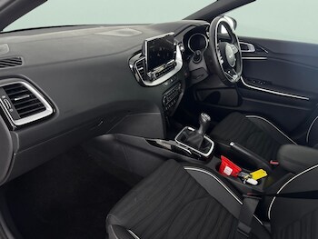 Used Kia Ceed 2022 for sale - 76230202: Photo 4