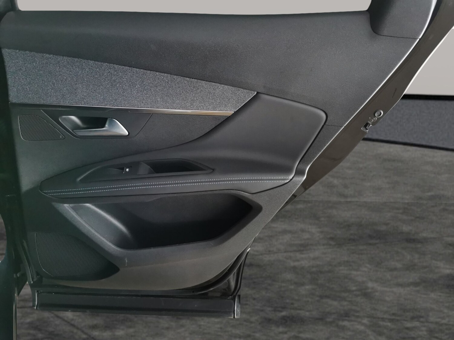 Used Peugeot 3008 2023 for sale - 78144415: Photo 31