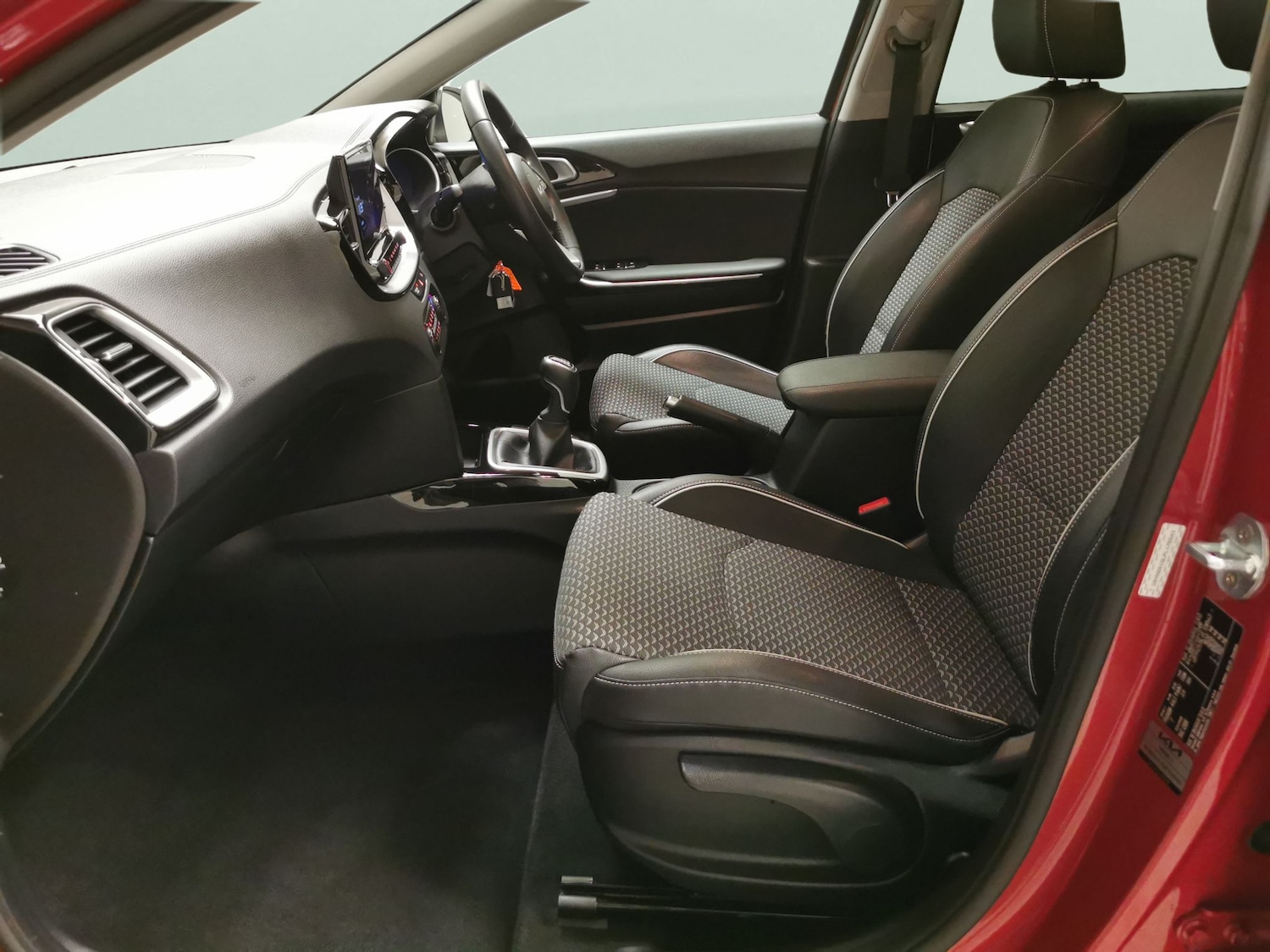 Used Kia Ceed 2023 for sale - 77569941: Photo 4