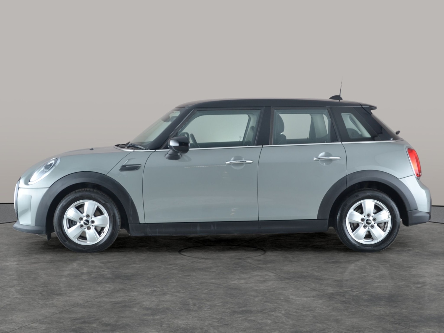 Used MINI Hatch 2022 for sale - 76851474: Photo 12