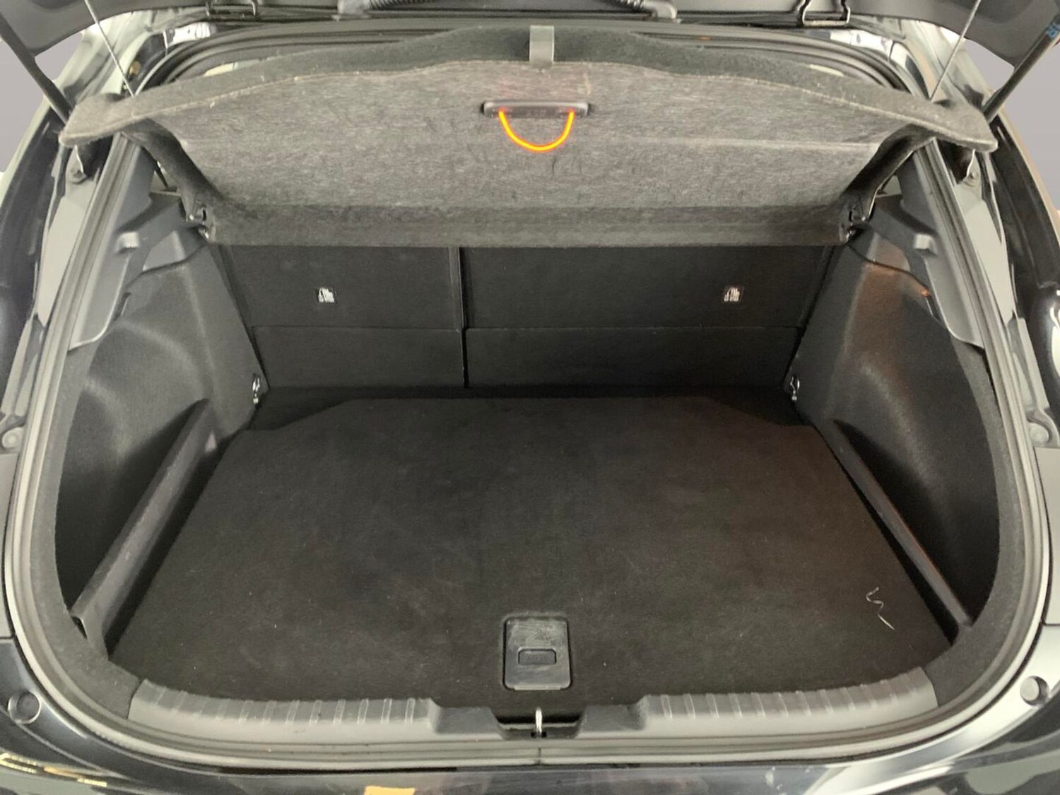 Used Toyota Corolla 2023 for sale - 77337372: Photo 32