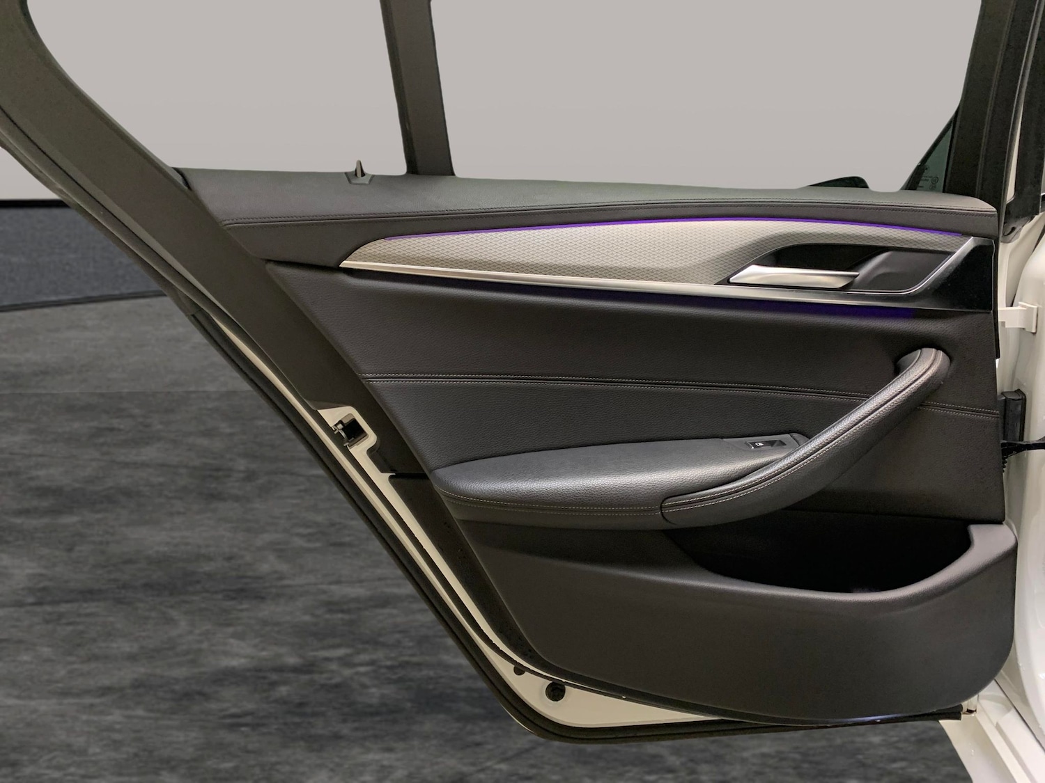 Used BMW 5 Series 2018 for sale - 77519655: Photo 28