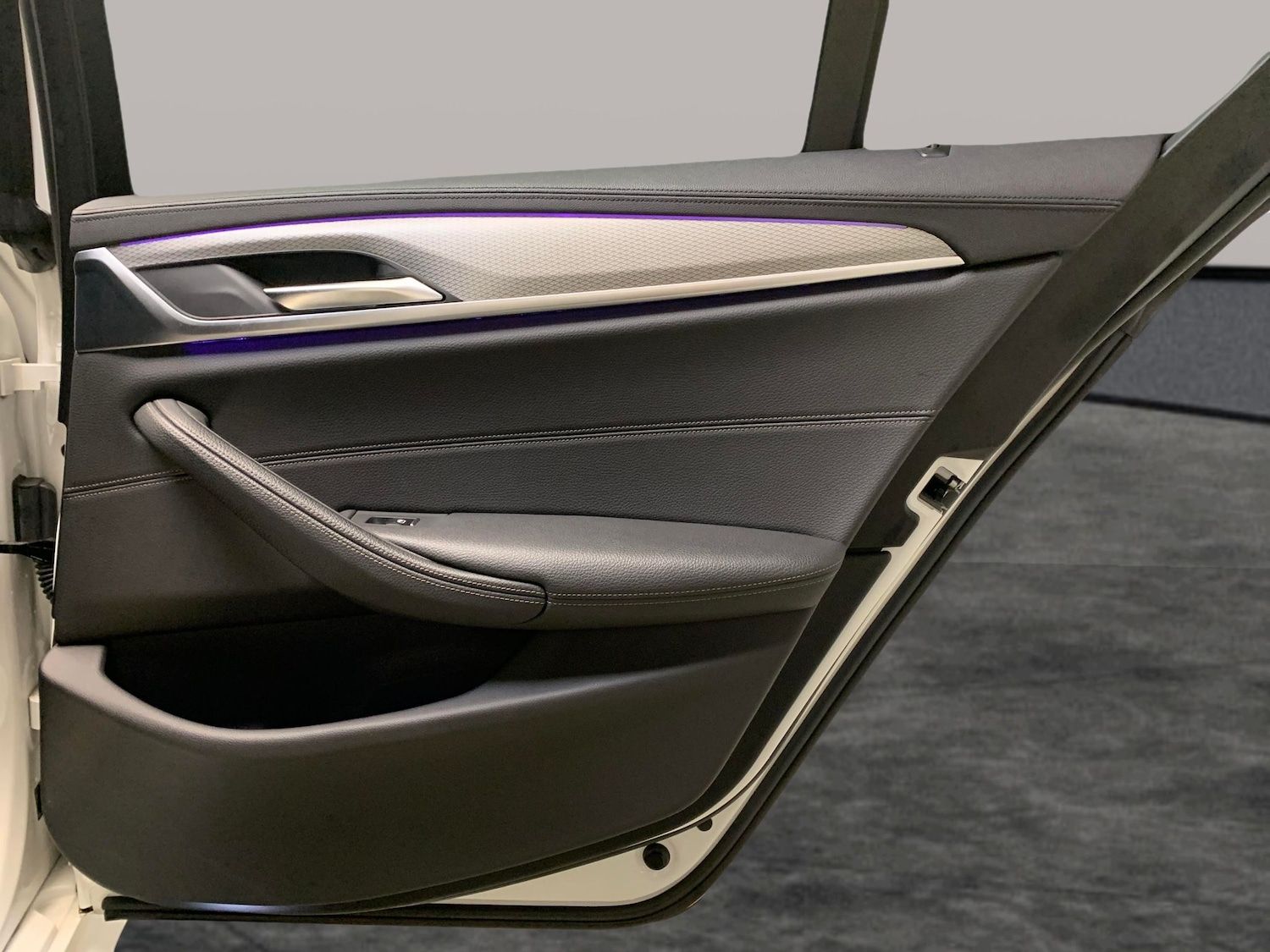 Used BMW 5 Series 2018 for sale - 77519655: Photo 29