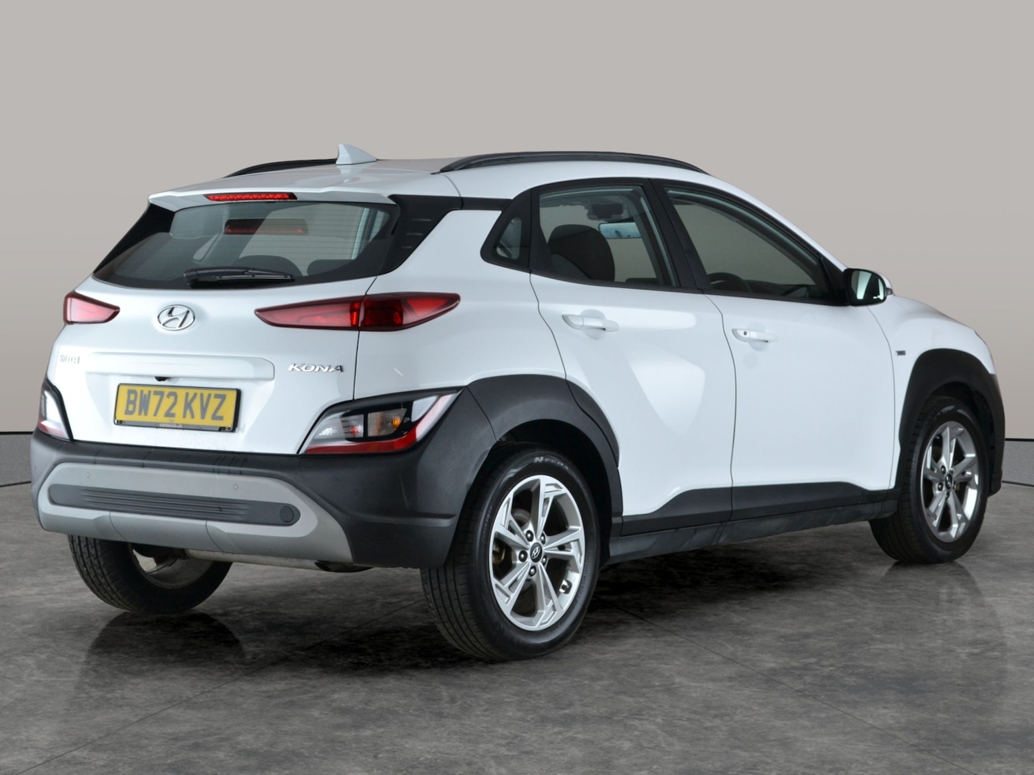 Used Hyundai KONA 2023 for sale - 77240560: Photo 10