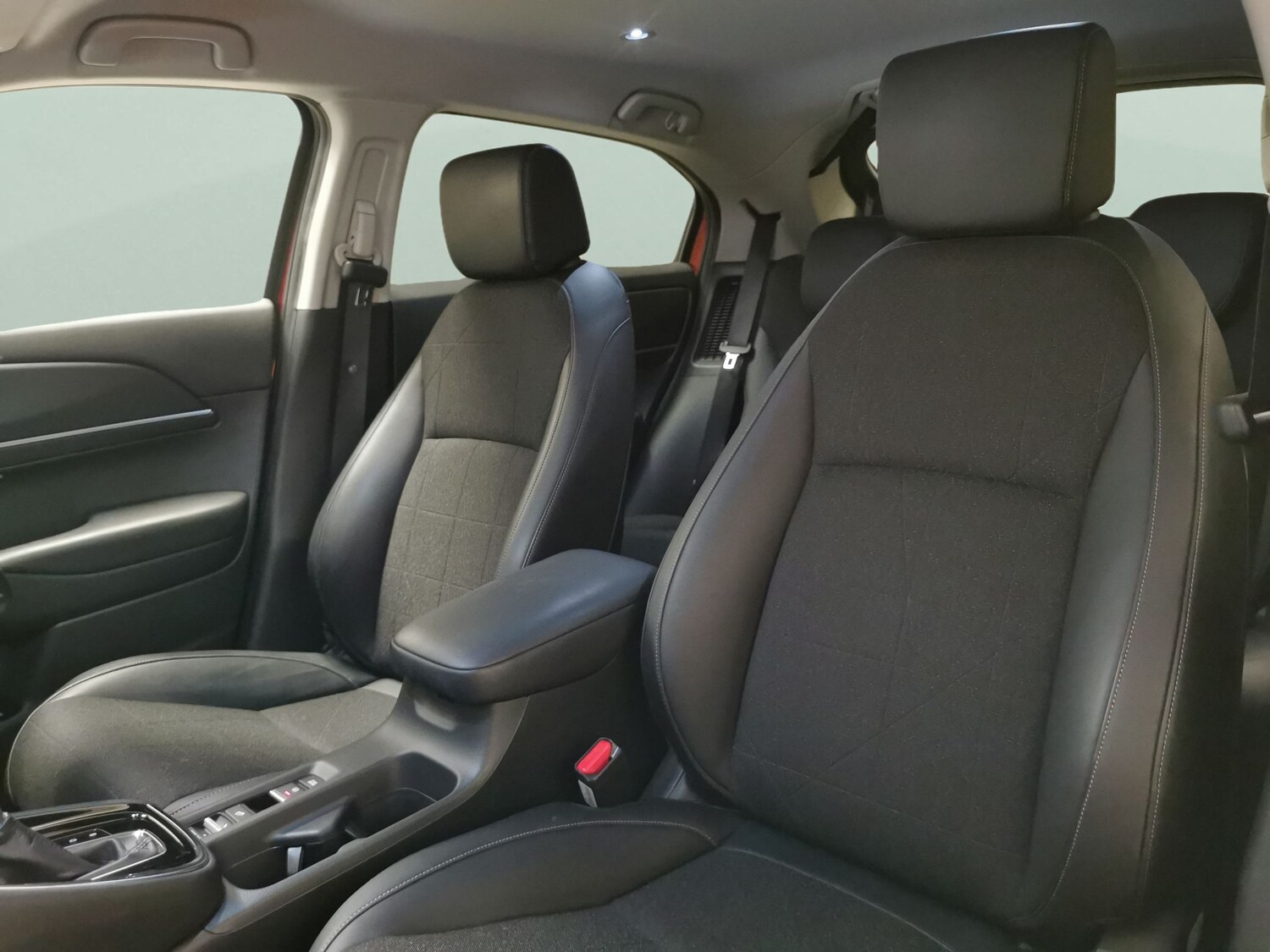 Used Honda HR-V 2023 for sale - 77674243: Photo 14