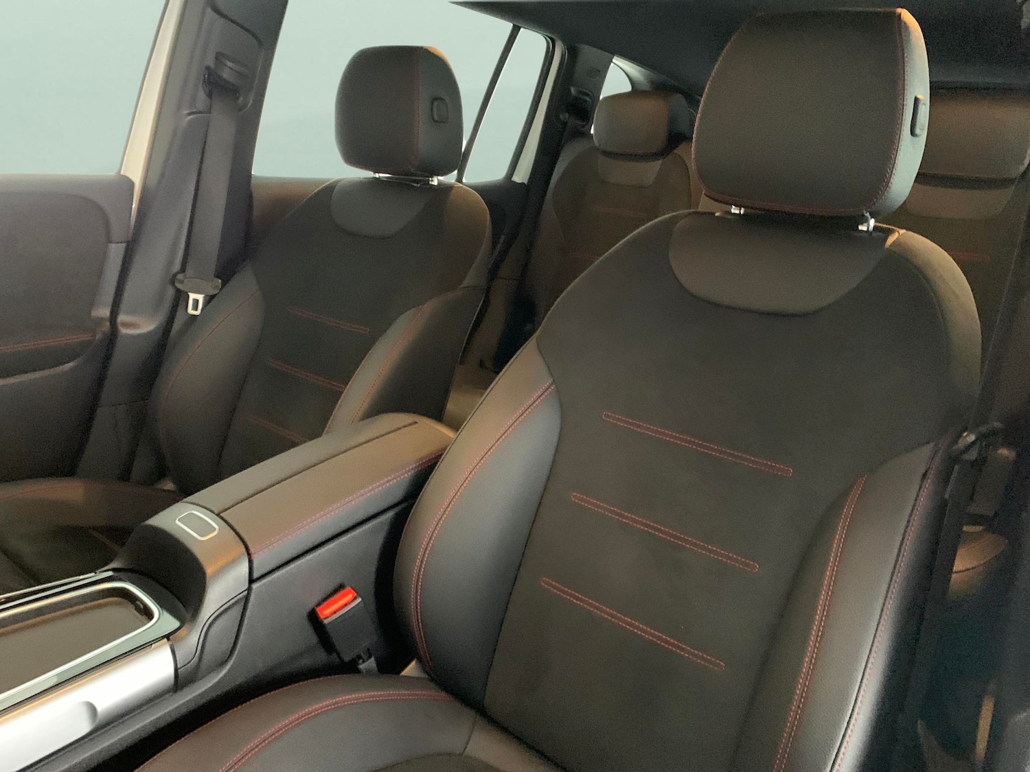 Used Mercedes-Benz EQB 2024 for sale - 77043611: Photo 7