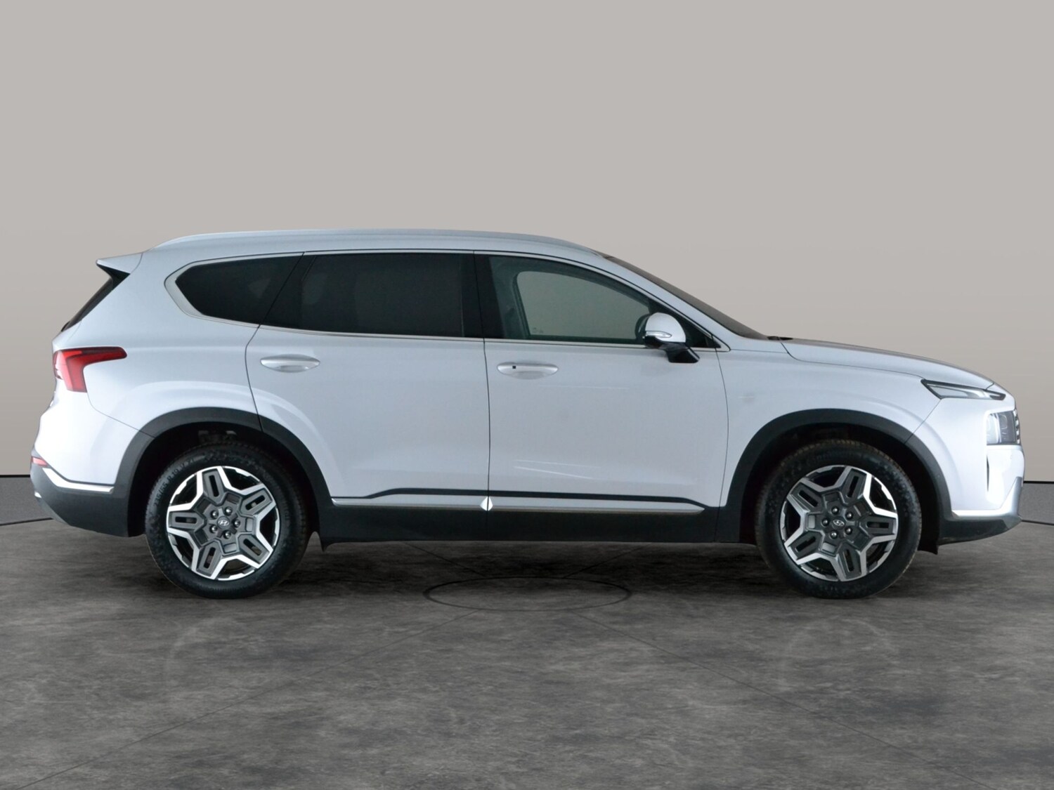 Used Hyundai Santa Fe 2023 for sale - 77802945: Photo 11