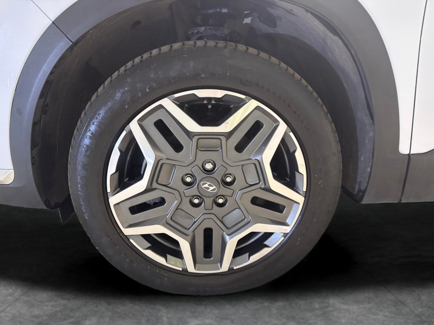 Used Hyundai Santa Fe 2023 for sale - 77802945: Photo 27