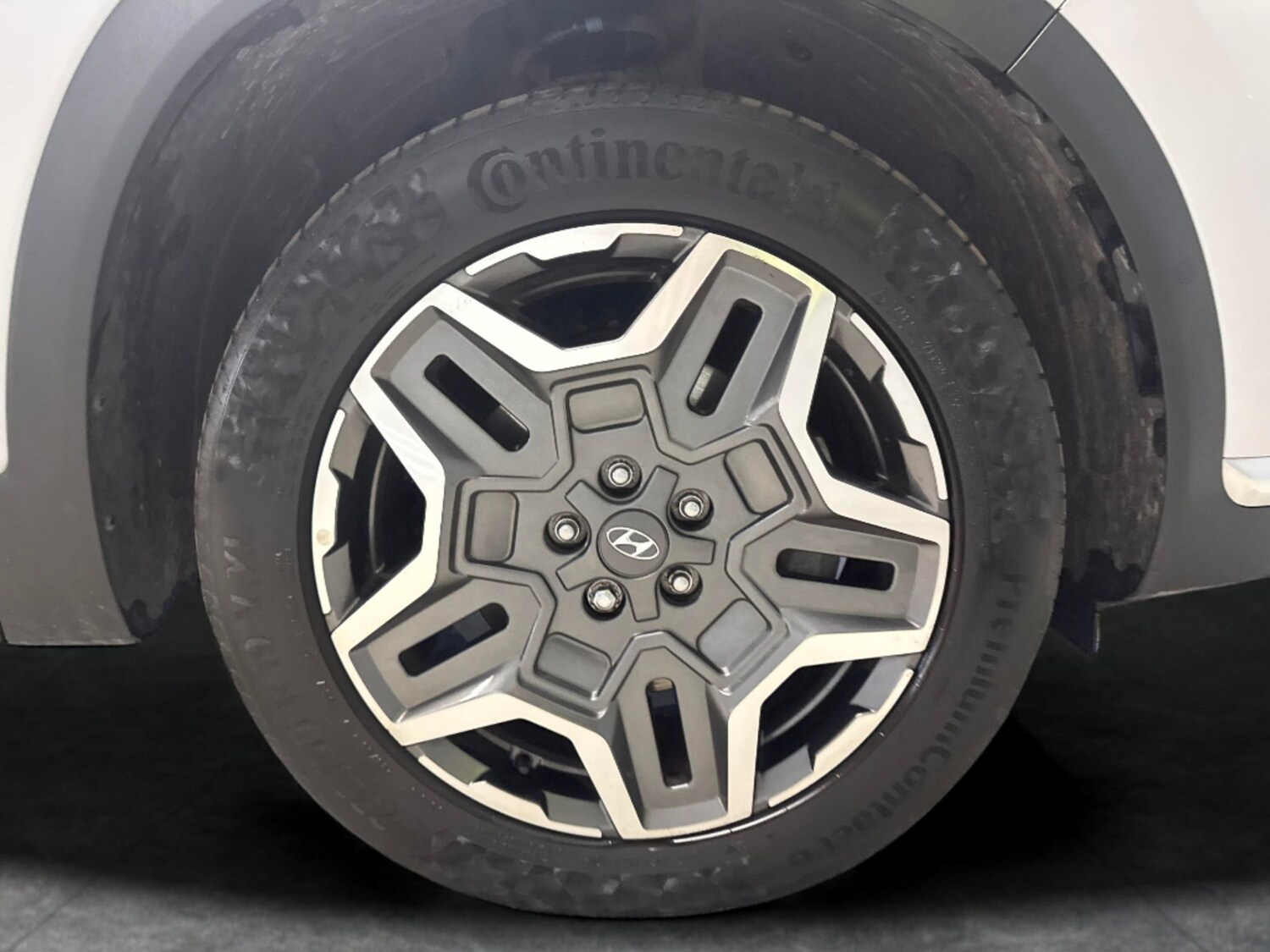 Used Hyundai Santa Fe 2023 for sale - 77802945: Photo 28