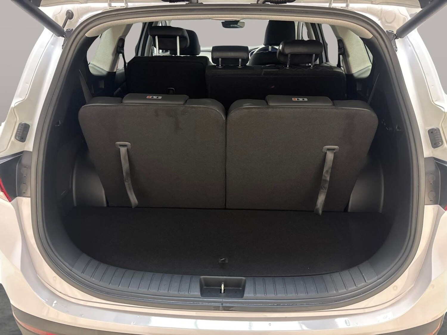 Used Hyundai Santa Fe 2023 for sale - 77802945: Photo 37