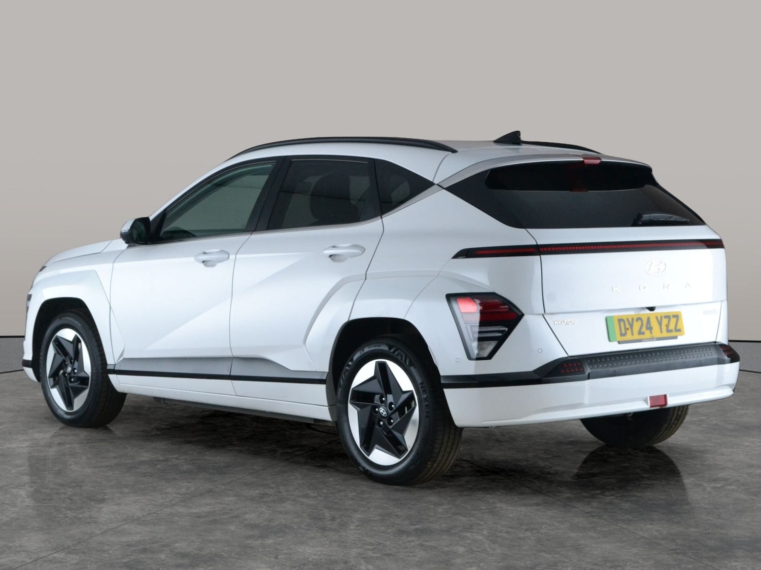 Used Hyundai KONA 2024 for sale - 77802933: Photo 14