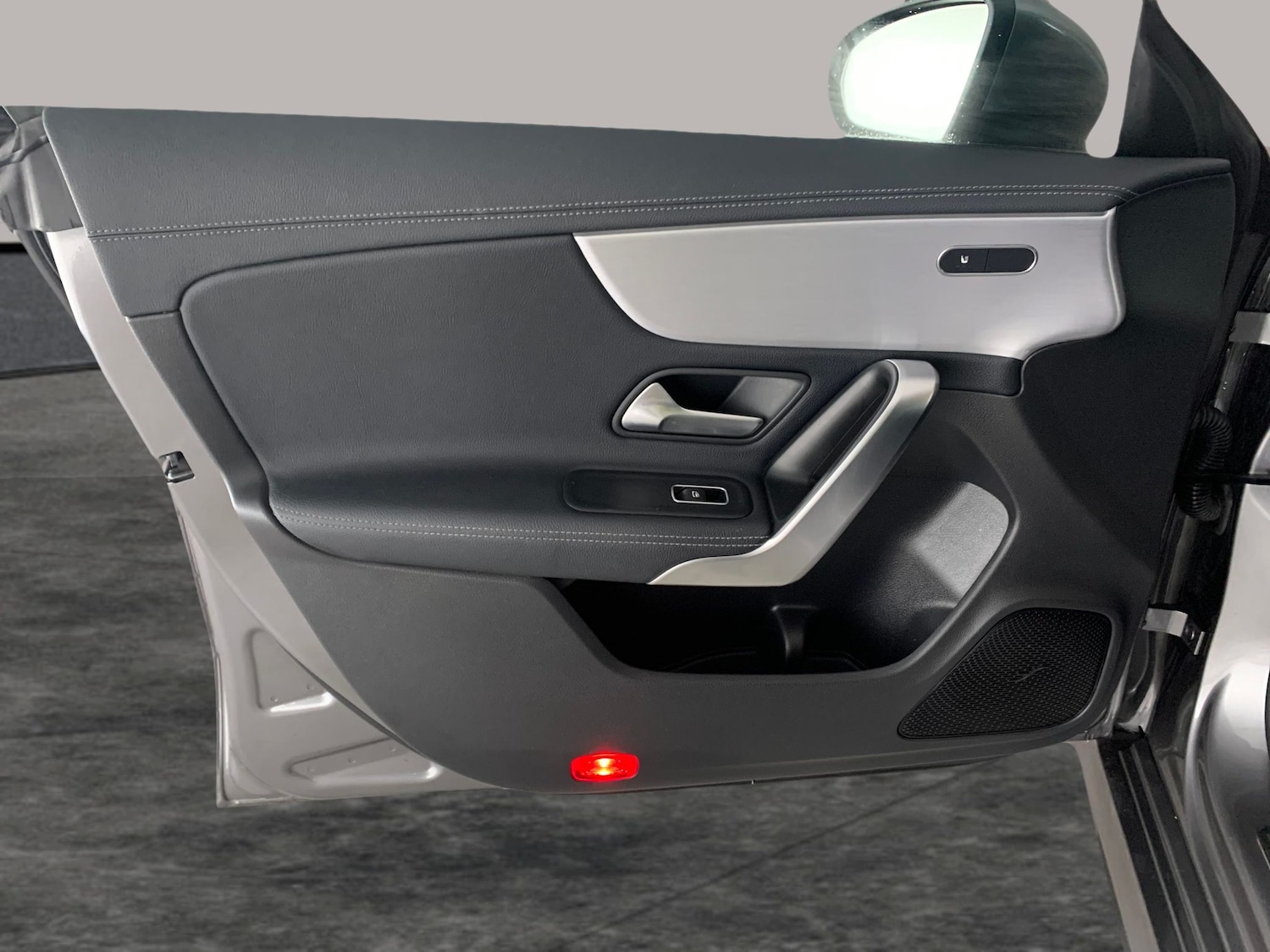 Used Mercedes-Benz CLA 2020 for sale - 76452610: Photo 39