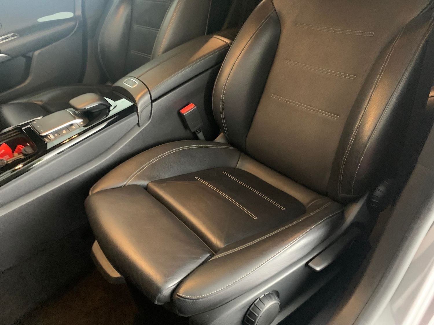 Used Mercedes-Benz CLA 2020 for sale - 76452610: Photo 8