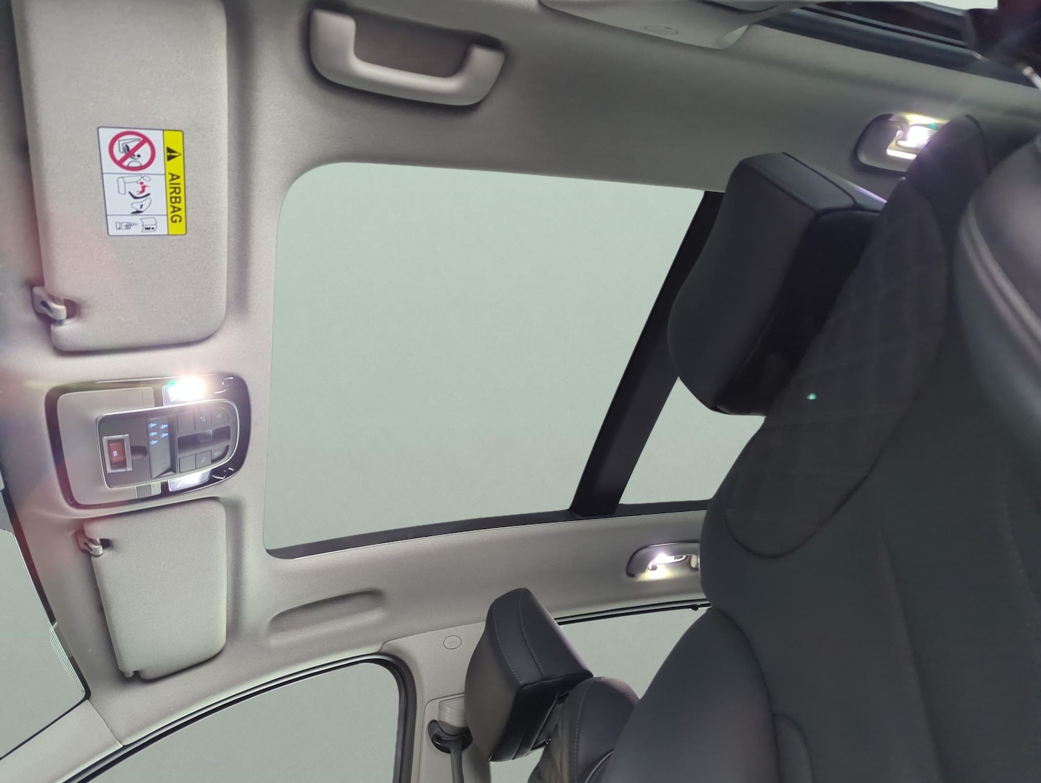 Used Hyundai Santa Fe 2023 for sale - 77393767: Photo 5