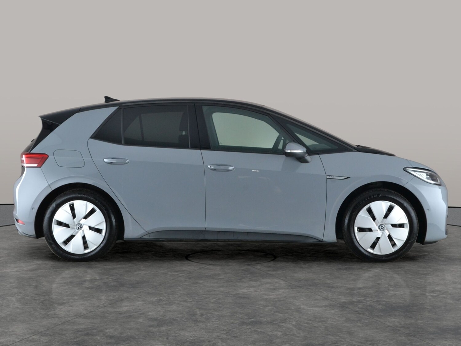 Used Volkswagen ID.3 2023 for sale - 77480417: Photo 8