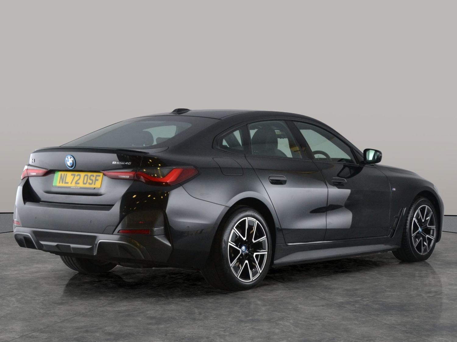 Used BMW i4 2022 for sale - 76353541: Photo 16