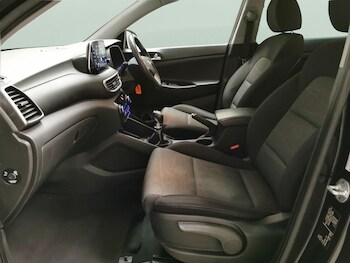 Used Hyundai TUCSON 2019 for sale - 77490479: Photo