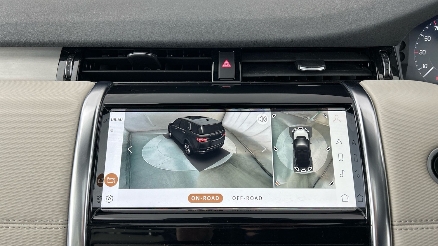 Used Land Rover Discovery Sport 2021 for sale - 77165677: Photo 26