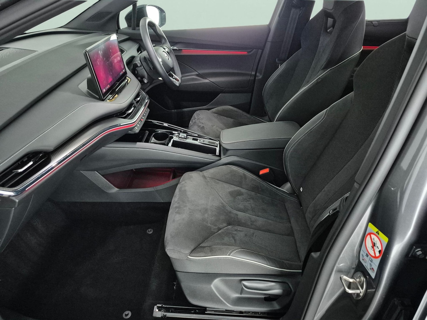 Used Skoda Enyaq for sale - 77848455: Photo 4