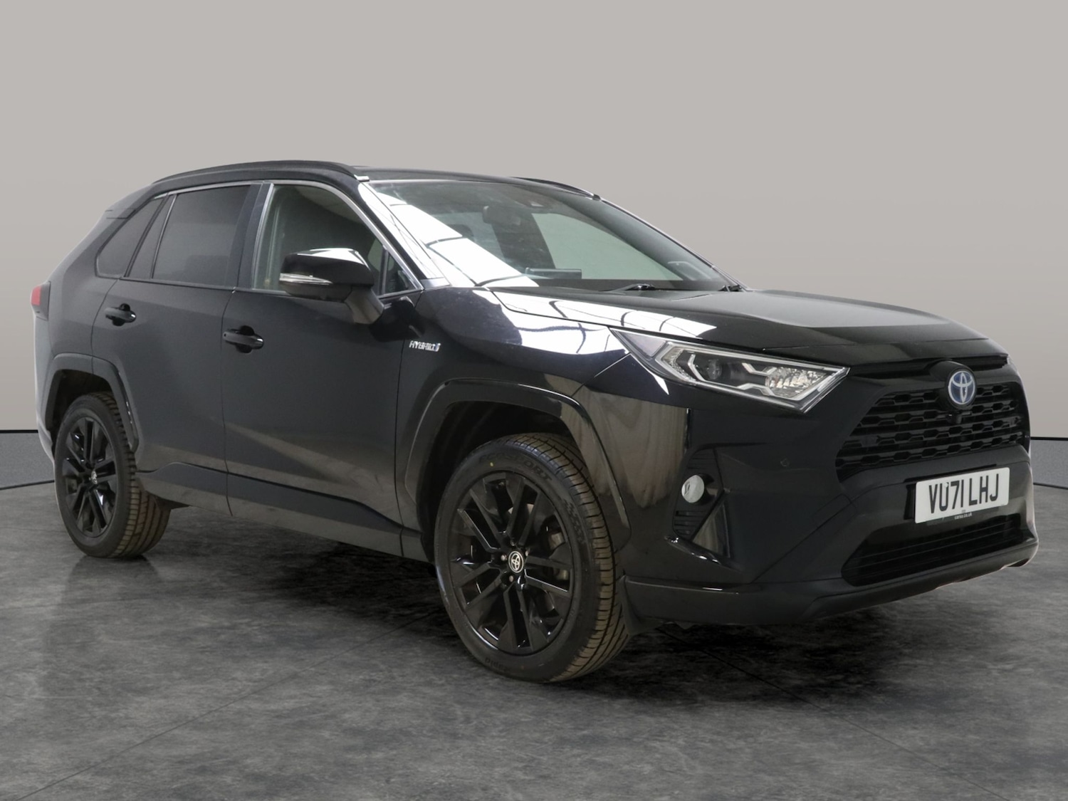 Used Toyota RAV4 2021 for sale - 76209841: Photo 11
