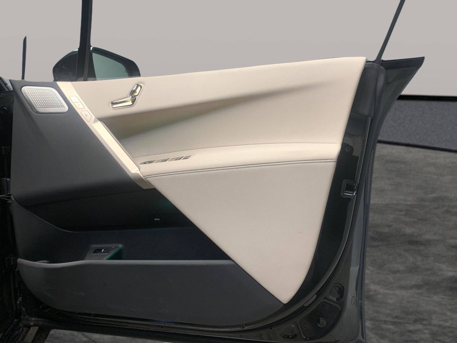 Used BMW iX 2024 for sale - 77283472: Photo 28