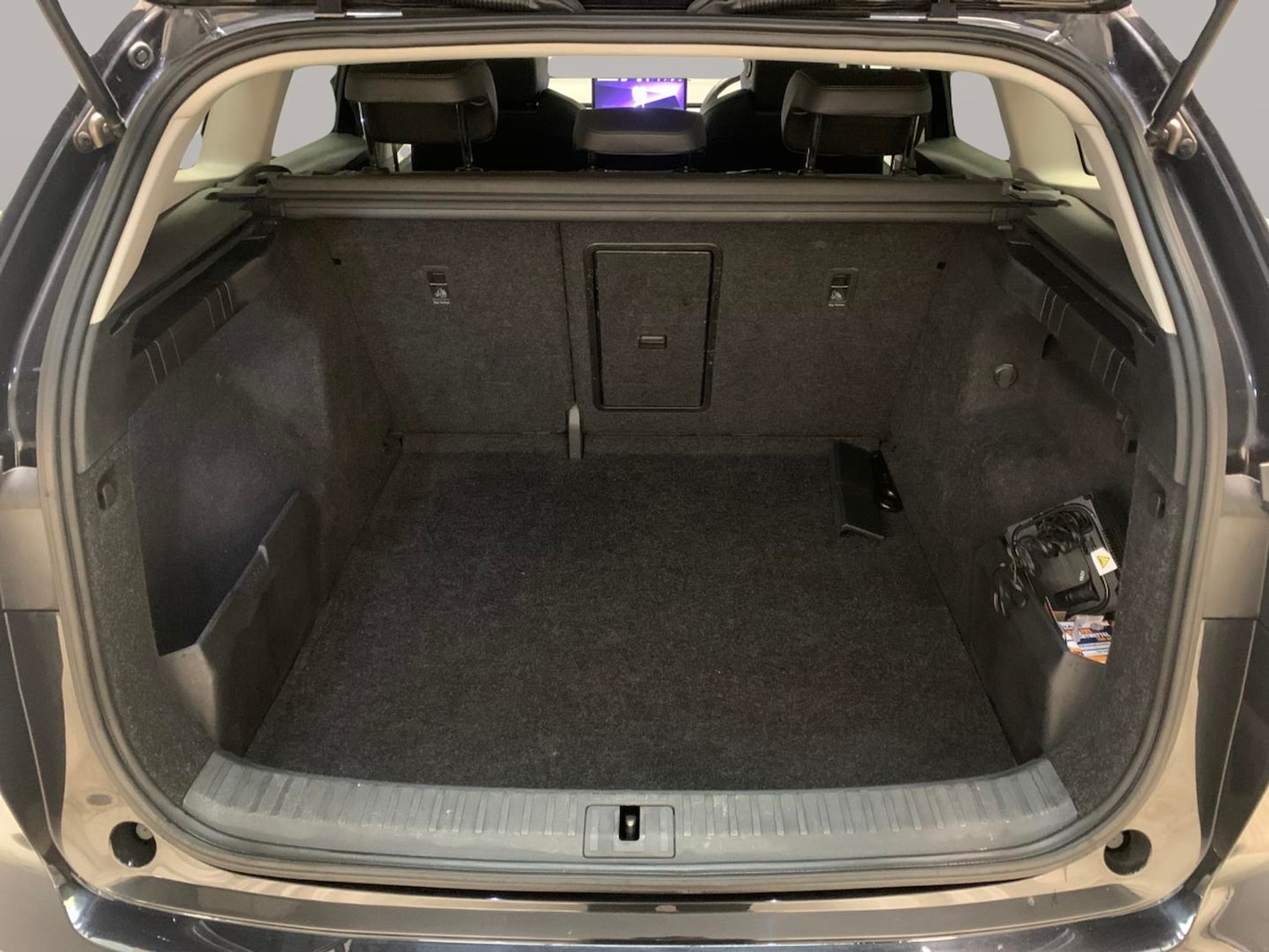 Used Skoda Enyaq 2021 for sale - 77378933: Photo 33