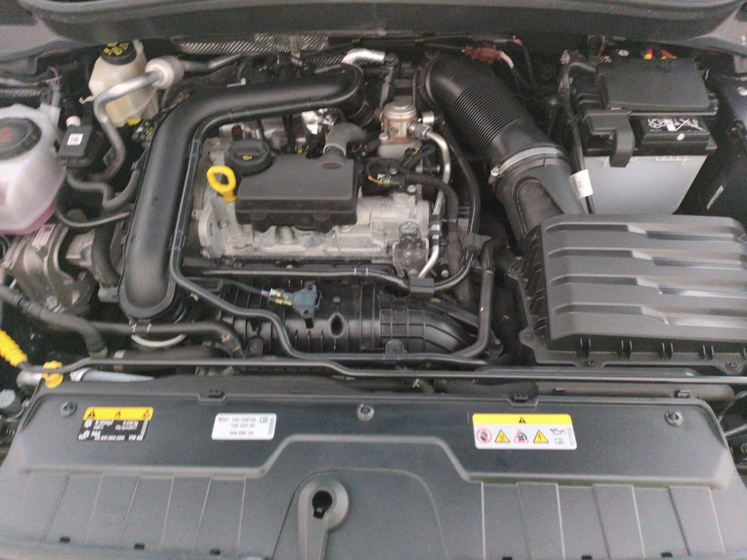 Used Volkswagen T-Cross 2023 for sale - 77061919: Photo 32