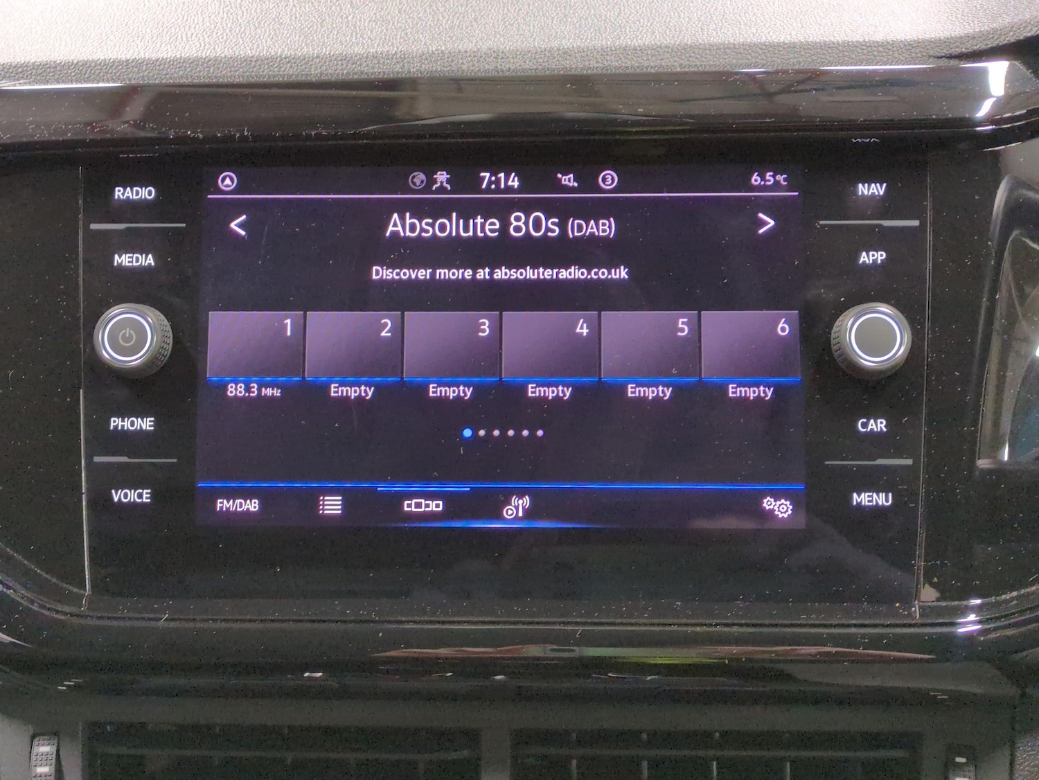 Used Volkswagen T-Cross 2023 for sale - 77061919: Photo 5