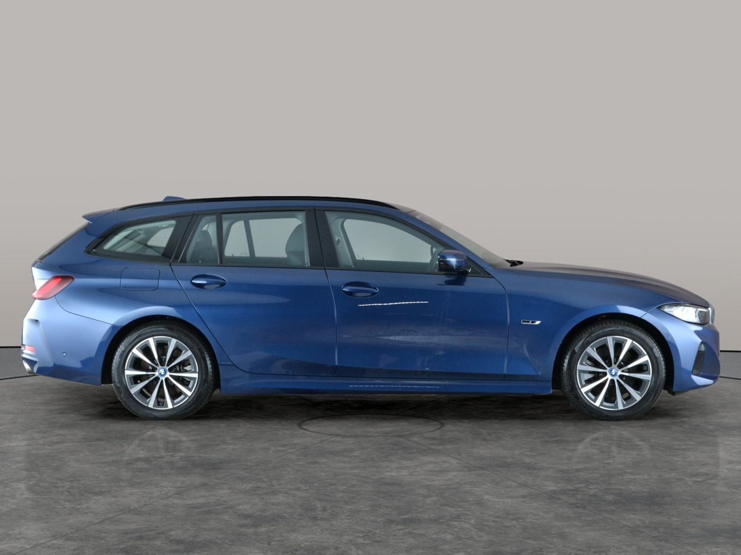Used BMW 3 Series 2022 for sale - 77180366: Photo 8