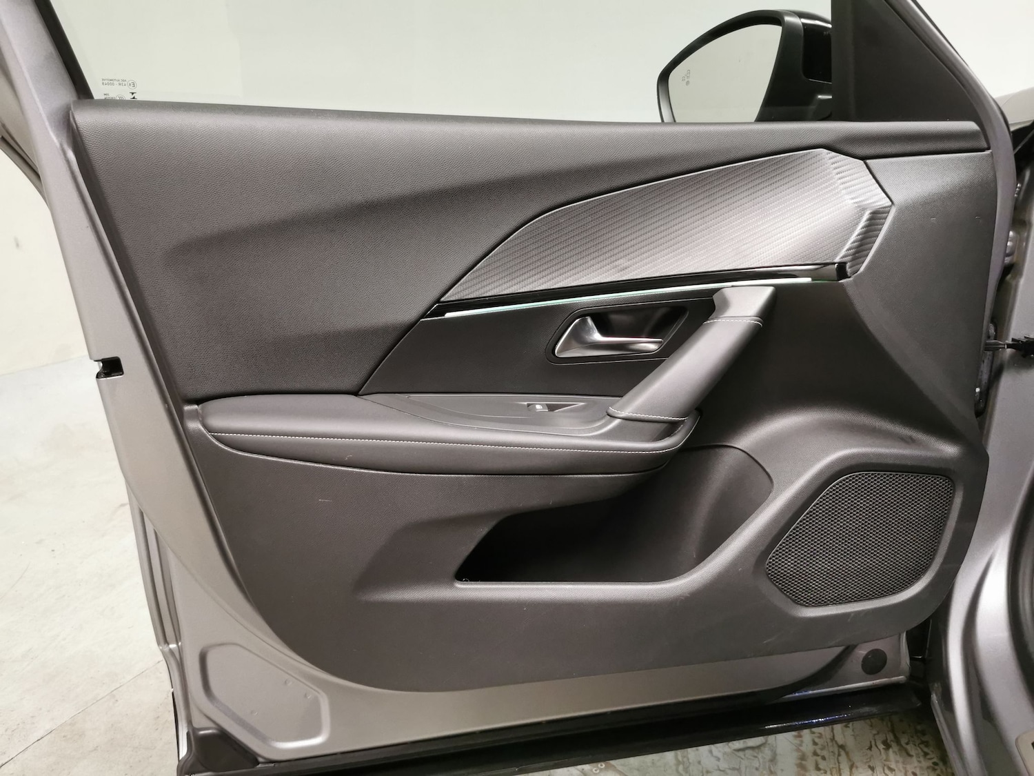 Used Peugeot 2008 2021 for sale - 77493045: Photo 28