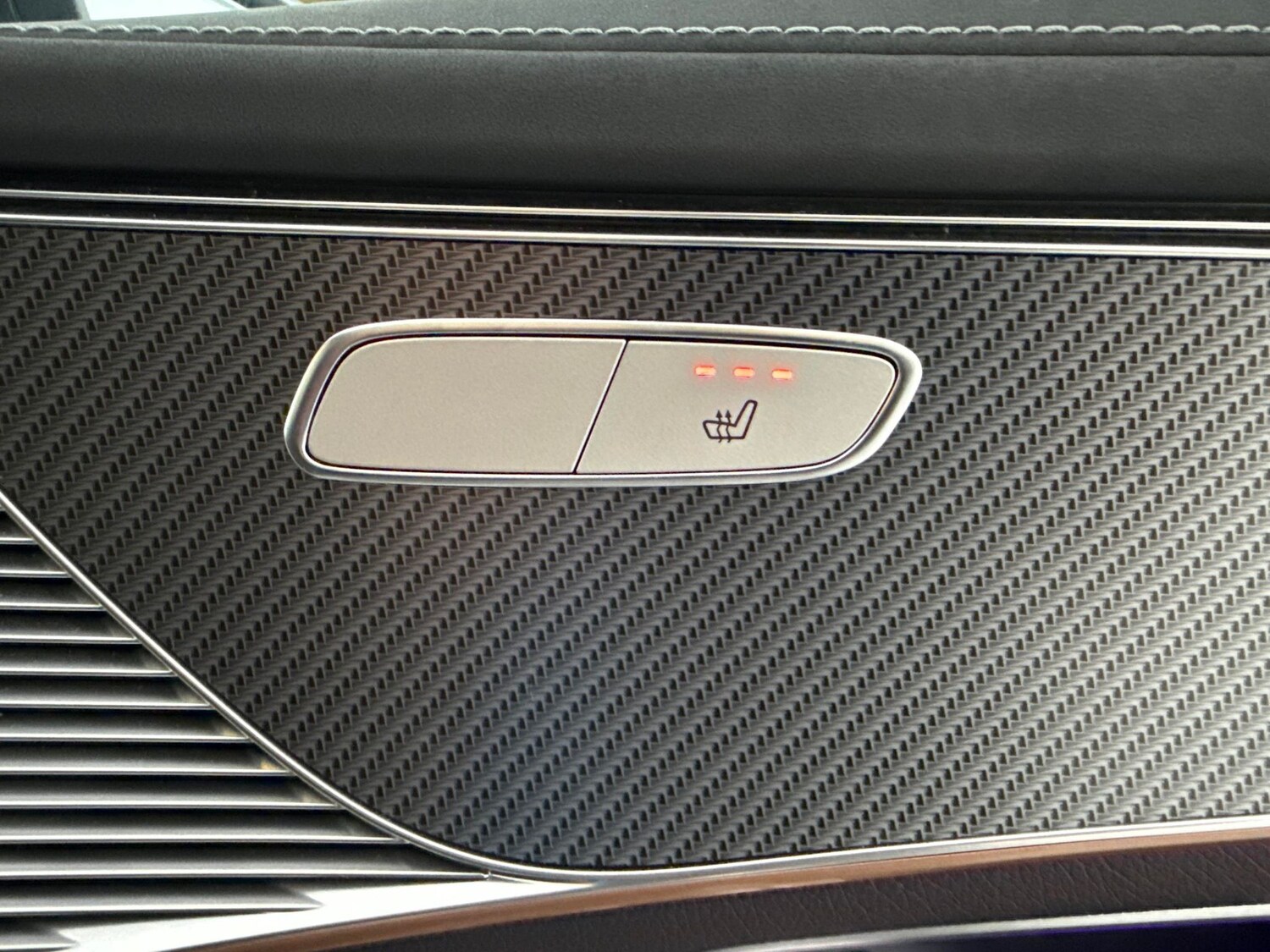 Used Mercedes-Benz EQC for sale - 77902097: Photo 18