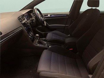 Used Volkswagen Golf 2020 for sale - 78765938: Photo