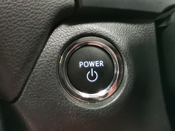 Used Toyota RAV4 2023 for sale - 76262255: Photo 23