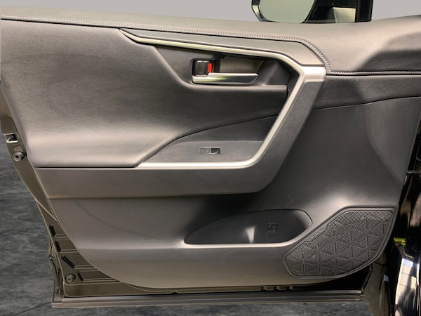 Used Toyota RAV4 2023 for sale - 76262255: Photo 34